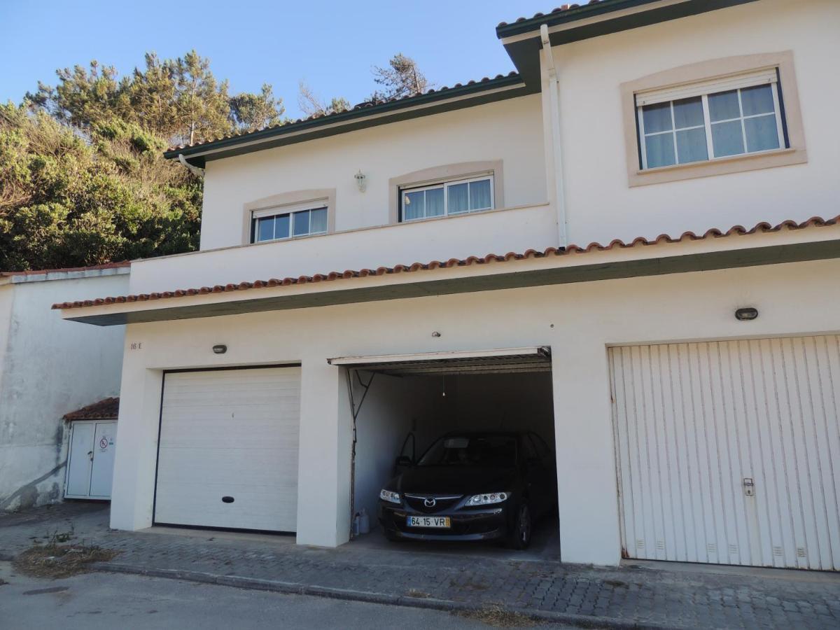 Casa Da Praia Das Paredes-Nazare Senhora da Vitoria Exteriér fotografie