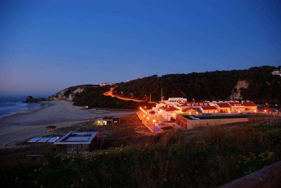 Casa Da Praia Das Paredes-Nazare Senhora da Vitoria Exteriér fotografie